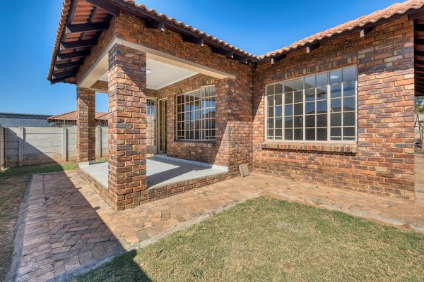 Mobilier Écologique et Design : La Tendance Innovante qui Révolutionne Votre Intérieur